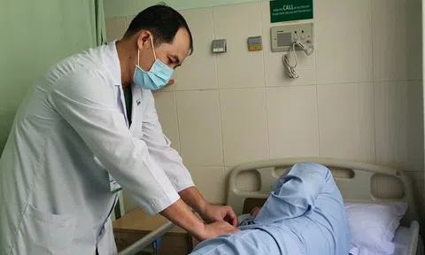 Nam thanh niên nhập viện cấp cứu vì dại dột đeo nhẫn vào "của quý"